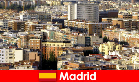 スペインの首都マドリードに関する旅行のヒントや情報
