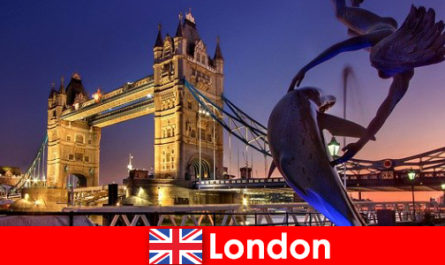 ロンドンは伝統で知られる近代的な高価な首都