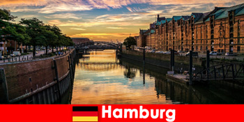 ハンブルクドイツの短い休憩のための建築の美しさとエンターテイメント