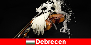 デブレツェンハンガリーの伝統的な演劇と音楽は、文化愛好家のための必需品