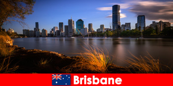 穏やかな気候とブリスベンの素晴らしい場所 観光客としてオーストラリアを探索する
