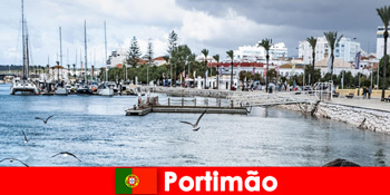 非地元の人々のためのポルトガルの海上ハーバークルーズ