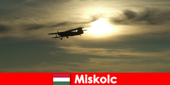 ミシュコルツハンガリーでの飛行レッスンと多くの自然体験