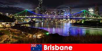 ブリスベン オーストラリアの若い旅行者に最適なレジャーとアドベンチャー体験