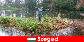 セゲドハンガリー旅行者のベストシーズン